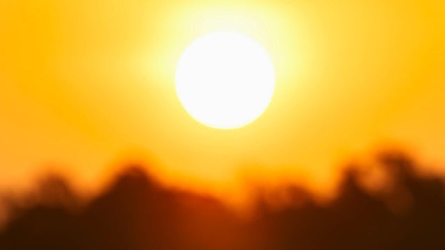 cbsn-fusion-whats-behind-the-rare-may-heat-wave-in-texas-thumbnail.jpg 